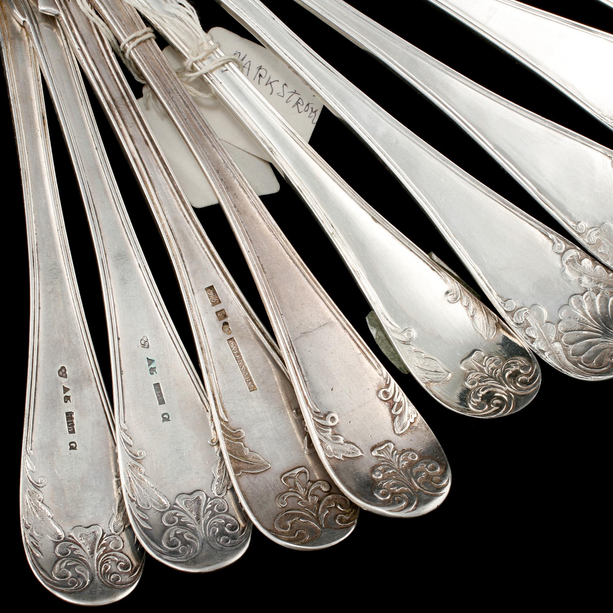 MATSKEDAR, 9 st, silver, 1800-tal. Vikt 495 g.