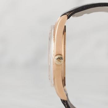 UNVERSAL GENÈVE, Polerouter Date, armbandsur, 34 mm,.
