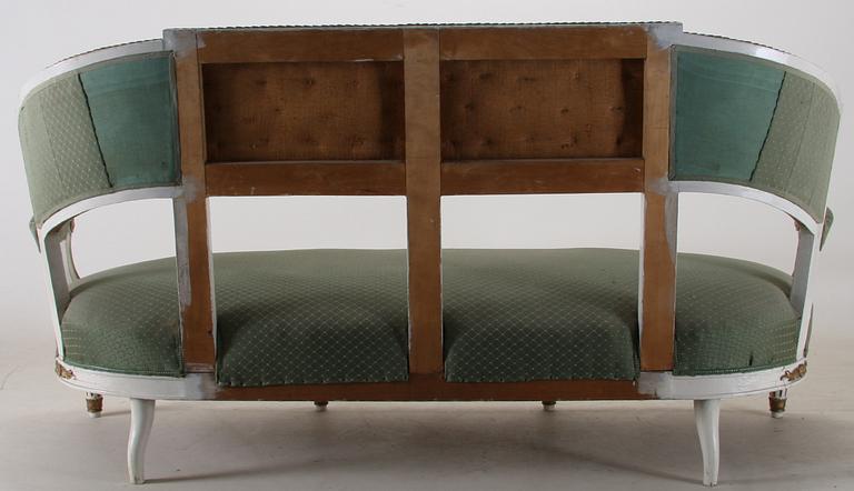 SOFFA, Louis-XVI stil, 1900-talets början.