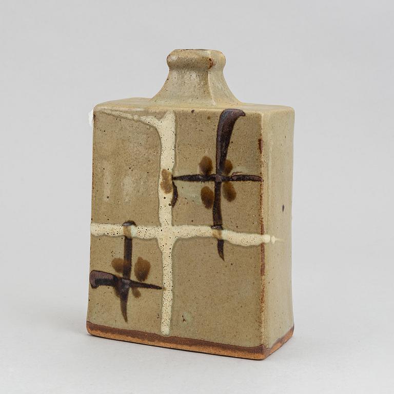 A Japanese sake bottle, in the style of Shojii Hamada, 20th Century.