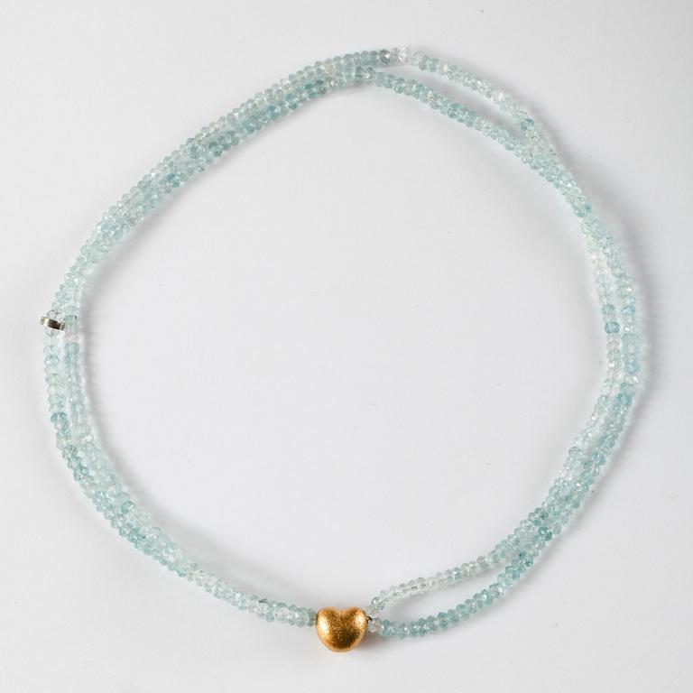 COLLIER, Ole Lynggaard, akvamariner med lås i 18k guld.