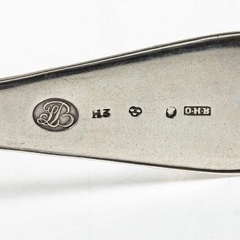 Matskedar, silver, 11 st, äldre modeller, 1789-1848.