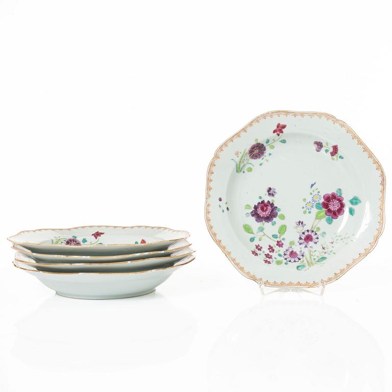 Five porcelain plates, China, Qing dynasty, Qianlong 1736-95.