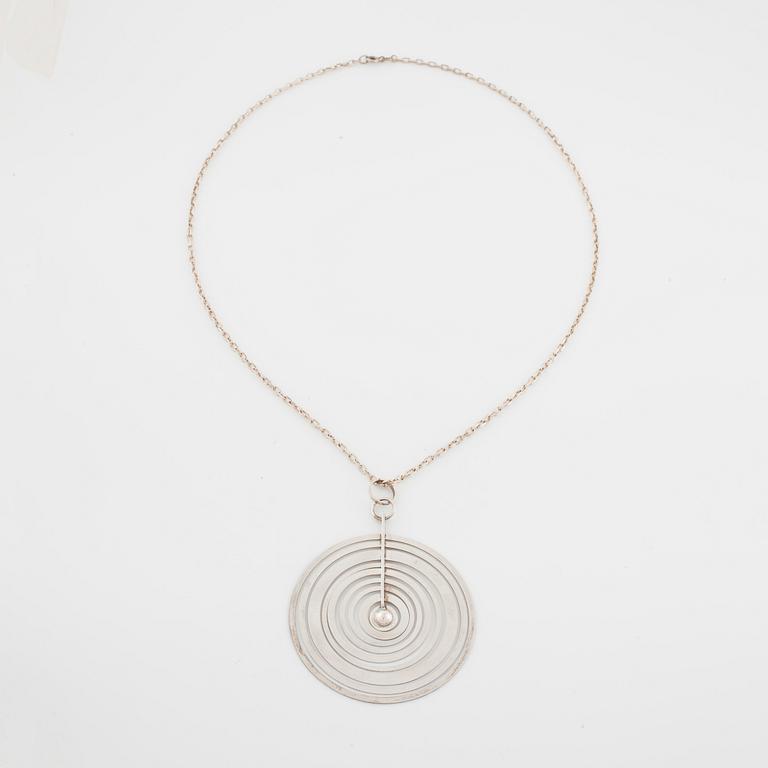 TAPIO WIRKKALA, hänge, "Silvermåne", N. Westerback, 1971.