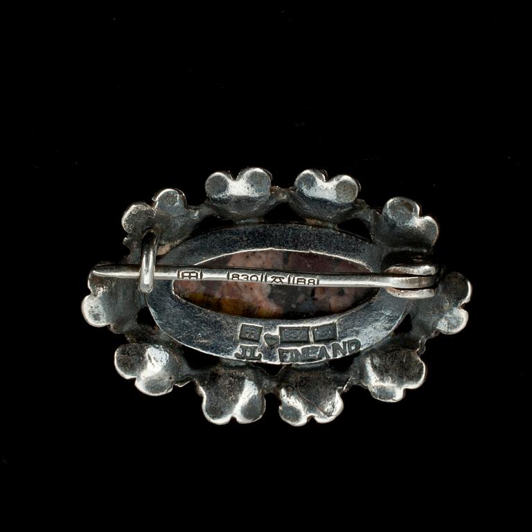 SMYCKESSET, 4 delar, silver med granit, Jorma Laine 1970-tal, Åbo.