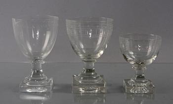 PARTI GLAS, 3+6+17 delar.