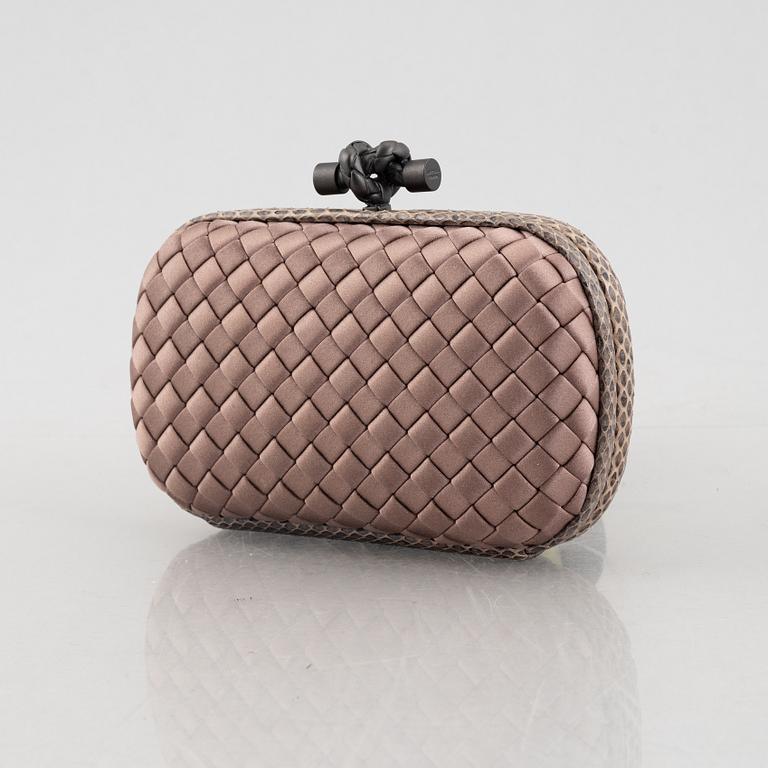 Bottega Veneta, bag/clutch, "Knot".