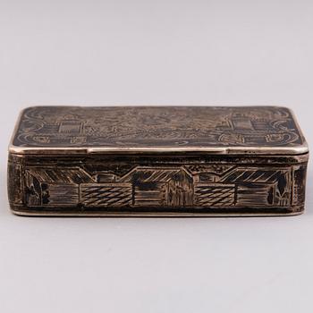 SNUFF BOX, silver with niello decoration, Moscow probably 1826, goldsmith OB.