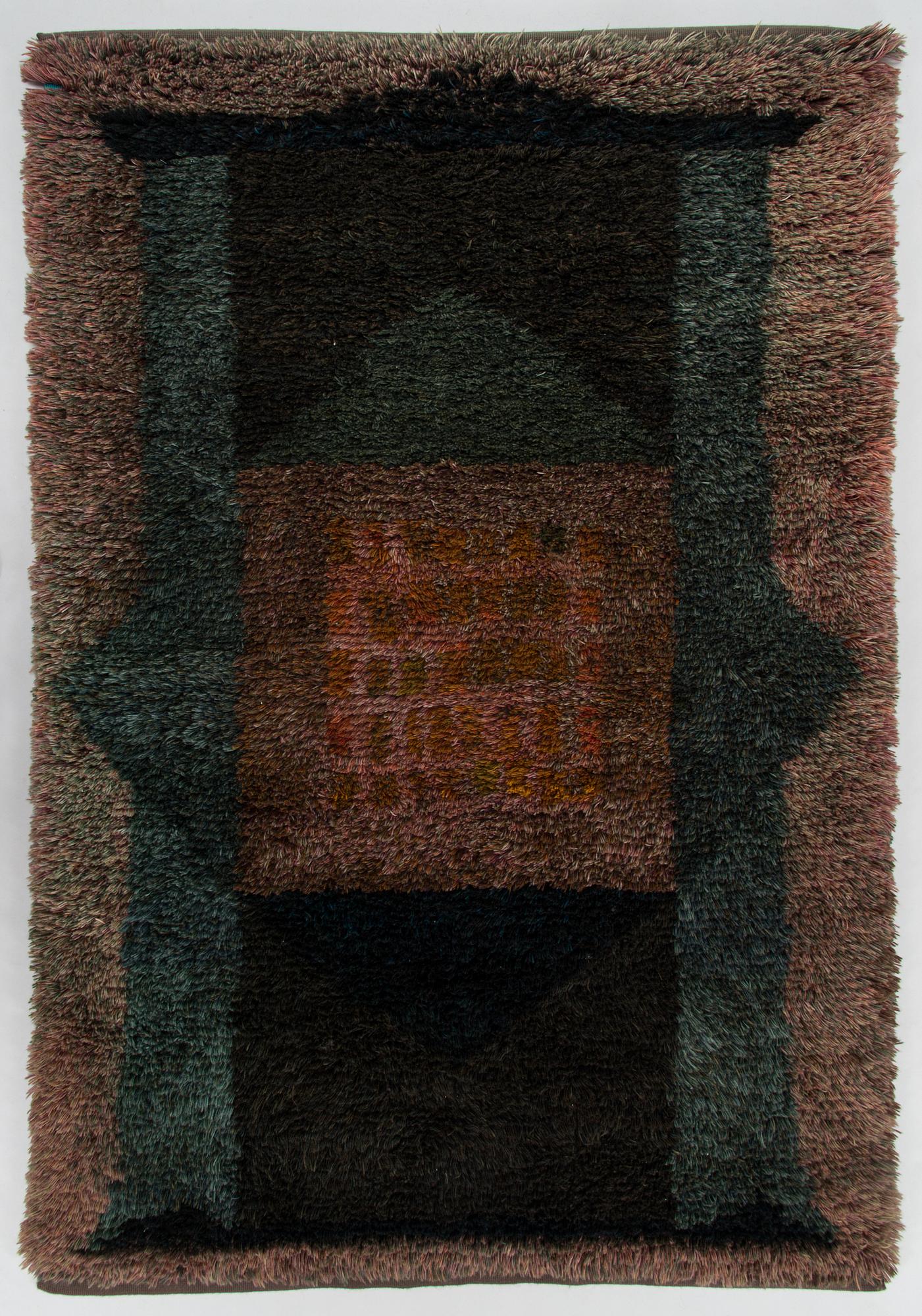Uhra-Beata Simberg-Ehrström, ryijy Suomen käsityön Ystävät. Noin 190 x 130 cm.