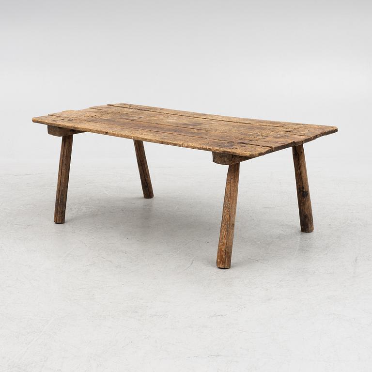 A table/bench, 19th Century.