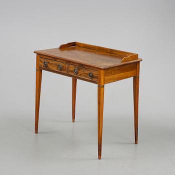 DAMSKRIVBORD, 1800-tal.