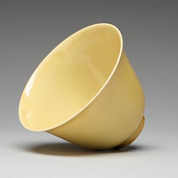 A yellow glazed bowl, Jiajing mark and period (1522-1566).