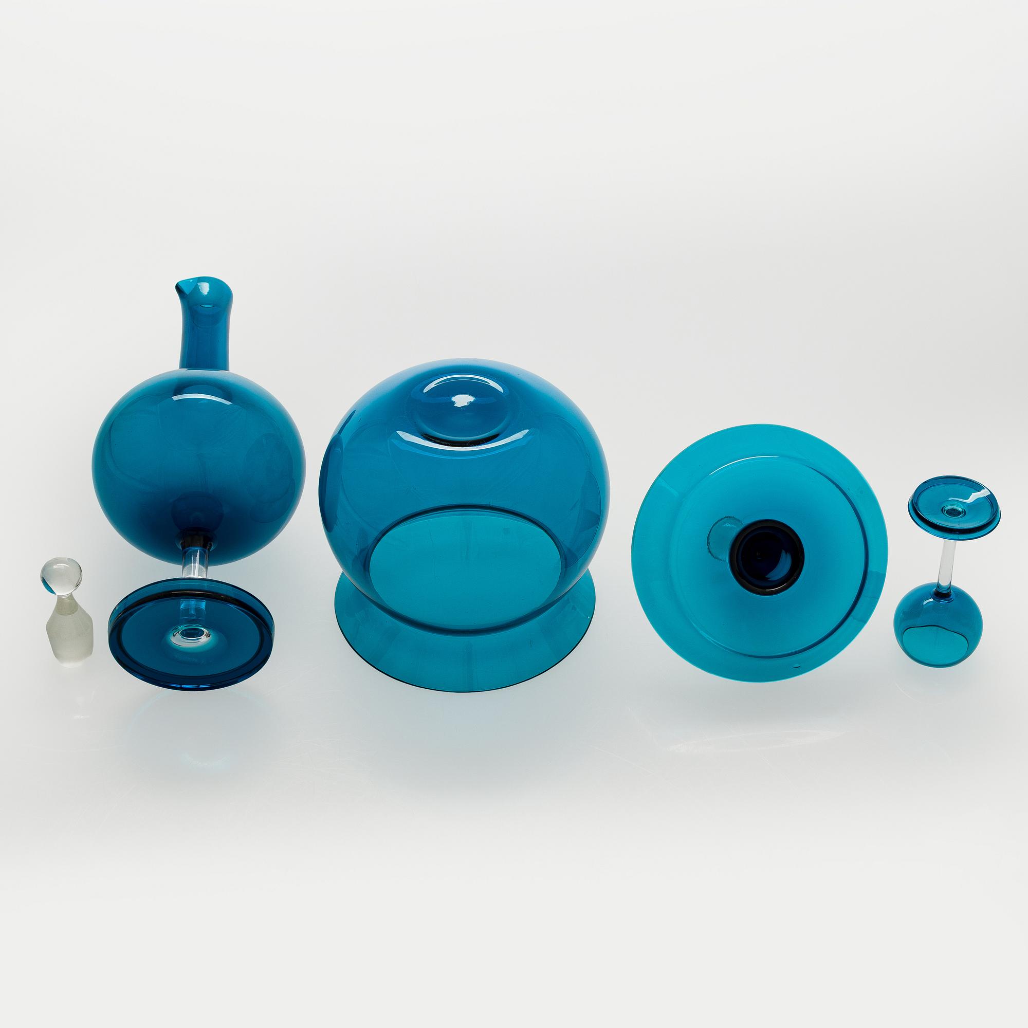 Nanny Still, a 'Harlequin' candy bowl, decanter, and set of five liqueur glasses, Riihimäen Lasi, Finland, 1960s.
