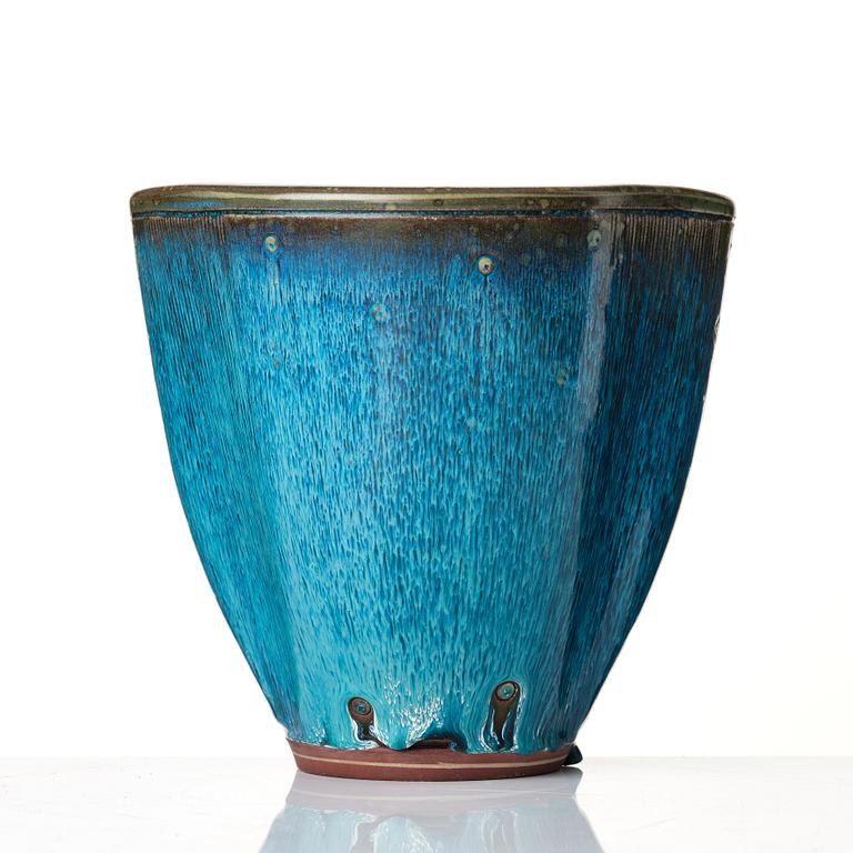 Wilhelm Kåge, a "Farsta" stoneware vase, Gustavsberg studio, Sweden 1960.