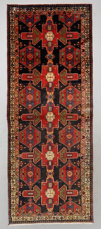 MATTA, Saveh, ca 303 x 120 cm.