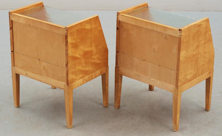 NATTDUKSBORD, ett par, 1940-tal.