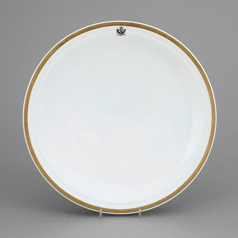 FAT, 2 st, porslin KPM Berlin respektive Meissen, 18/1900-tal.