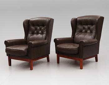 FÅTÖLJER, 1 par, 1900-talets andra hälft.