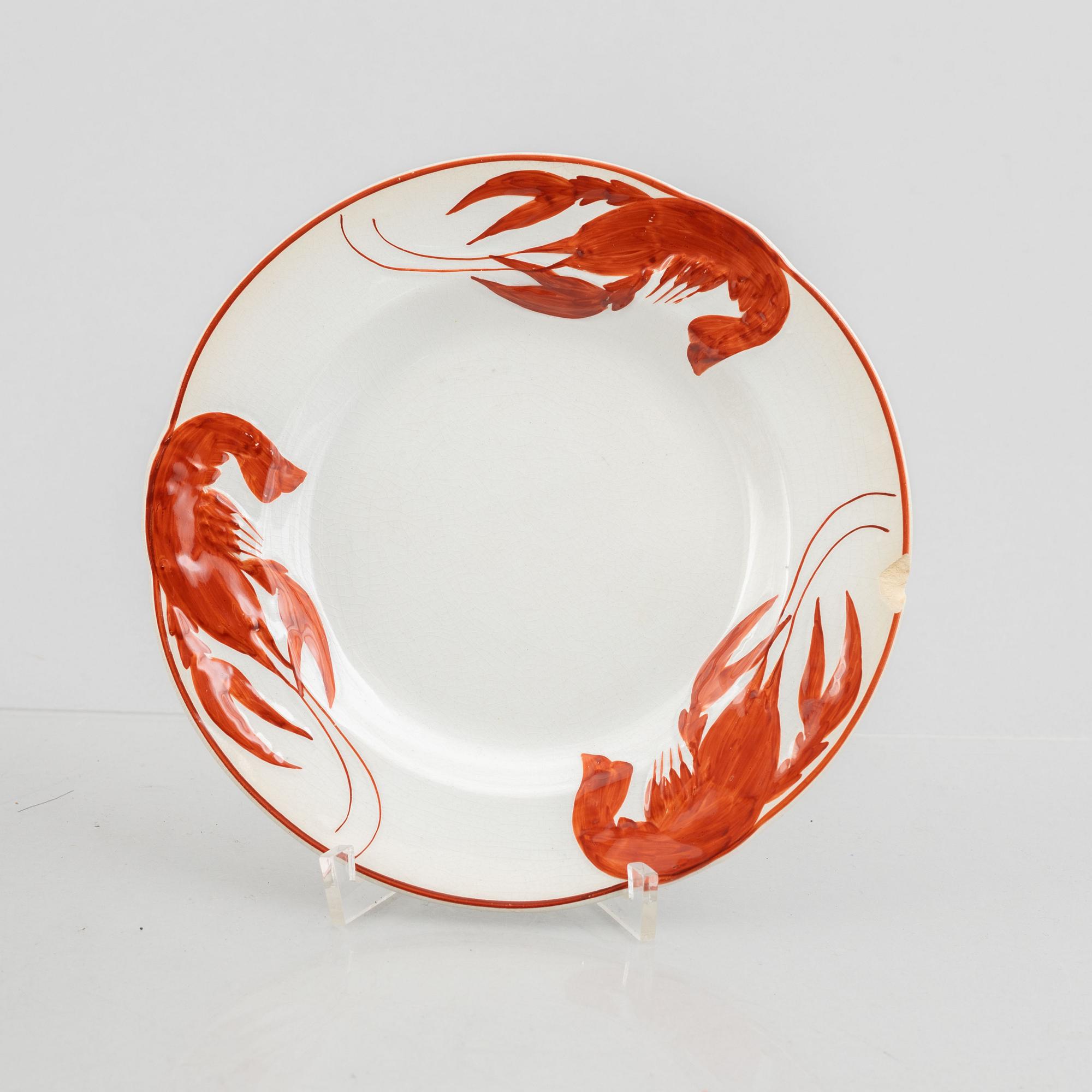 17 crayfish plates, Gustafsberg and Rörstrand, early 20th Century.