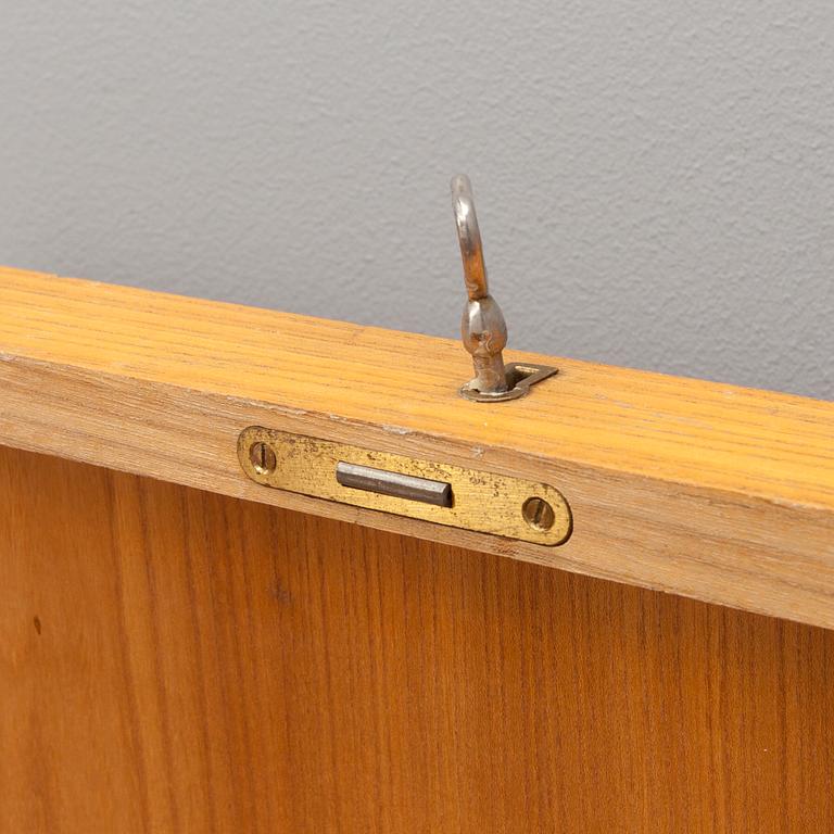 A mid 20th century String shelf system, designed by Nisse Strinning for String Design AB.