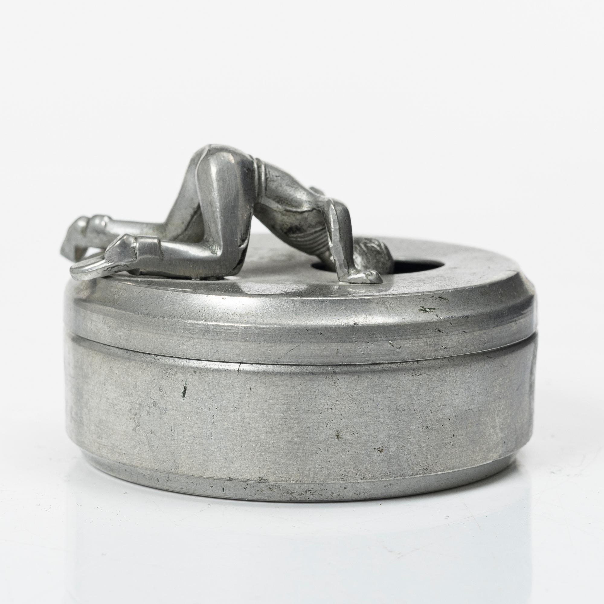 An 'Originell' box for cufflinks, Widerholm & Dahlberg, Eskilstuna, 1930's/40's.
