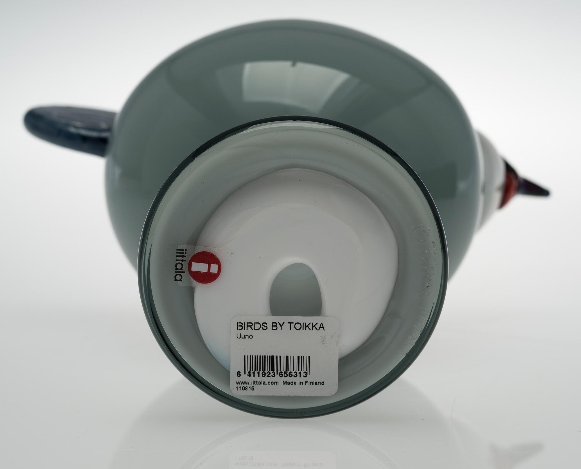 OIVA TOIKKA, BIRD. Uuno. Sign. O. Toikka Iittala.