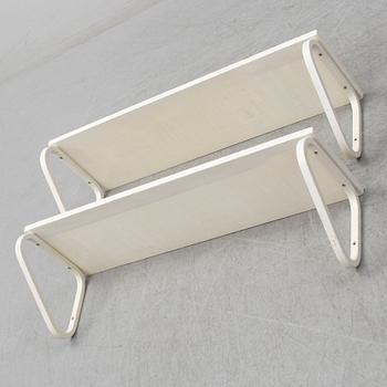 ALVAR AALTO, a pair of model 112 painted wall shelves from Artek, Finland.