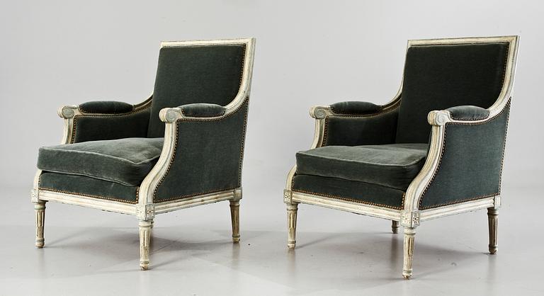 BERGÈRER, ett par, gustaviansk stil, 1900-talets första hälft.