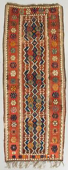 MATTA Kelim, semiantik/antik, ca 345x129 cm.
