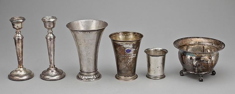 PARTI SILVER, 19 delar, bl a tännsticksfodral, Borglia, Stockholm 1946. Tot vikt ca 1500 g.