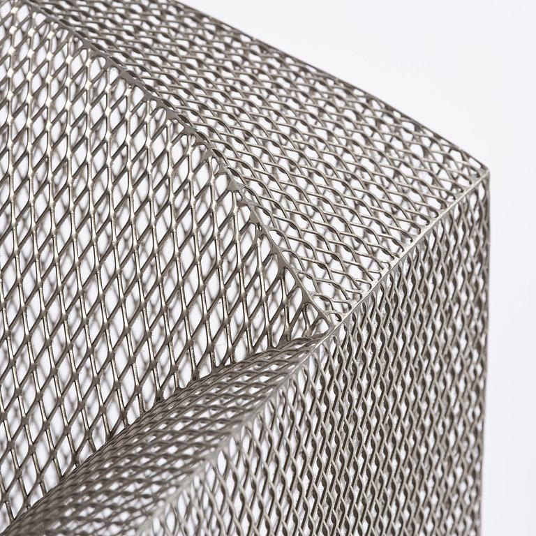 Shiro Kuramata, fåtölj, "How High the Moon", Vitra, 2003.