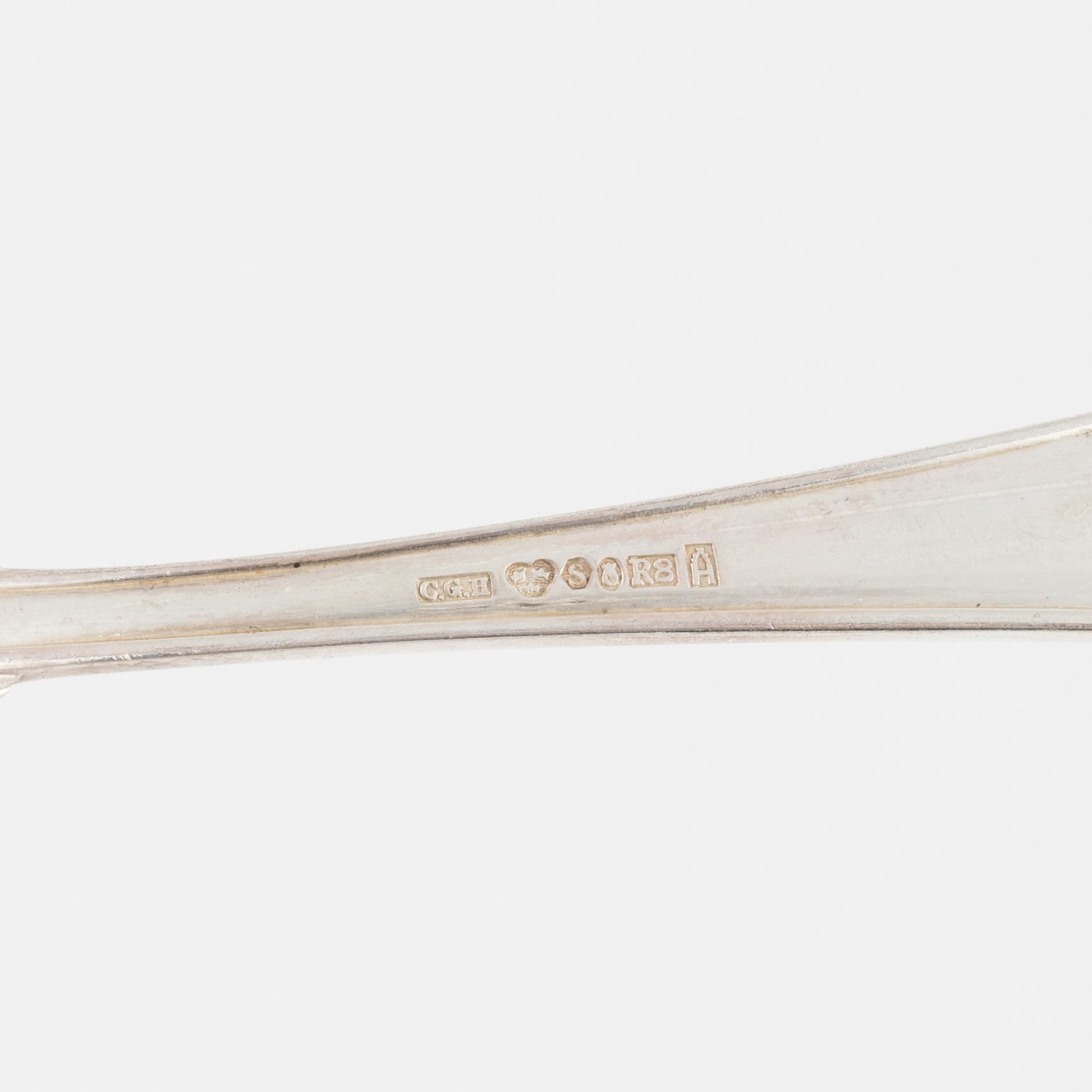 Bestickservis, 149 delar, silver, modell "Svensk spets", mestadels CG Hallberg, Stockholm, bl.a. 1935.