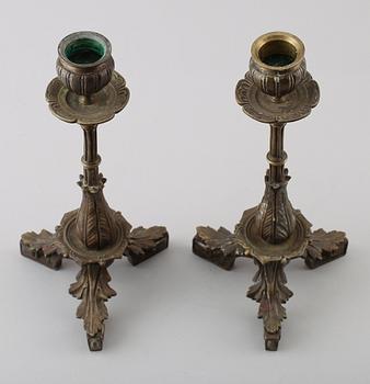 LJUSSTAKAR, patinerad brons, 1800-talets första hälft.