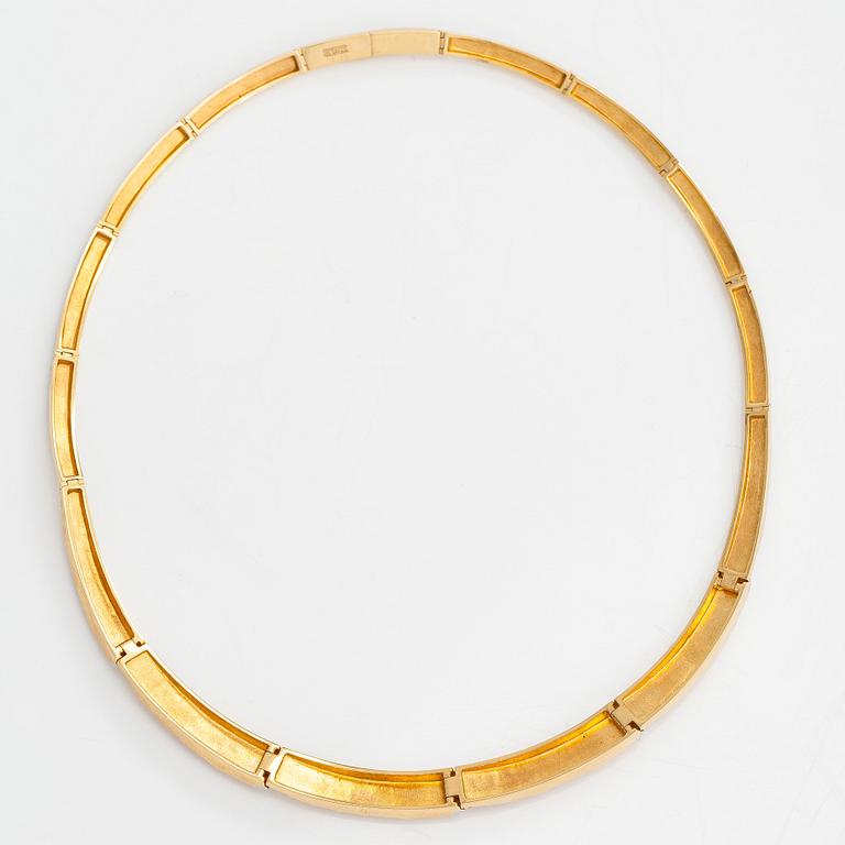 Björn Weckström, collier, "Ciria", 18K guld med briljantslipade diamanter ca 0.26 ct totalt. Lapponia 2007.