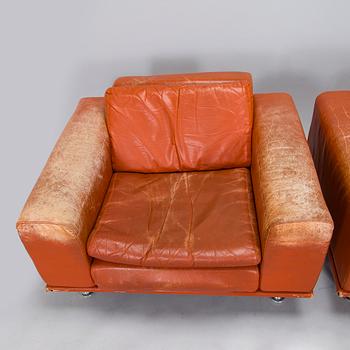 Yrjö Kukkapuro, nojatuoleja, pari, "Variaatio", tilaustyö, Haimi, 1970-luvun loppu.