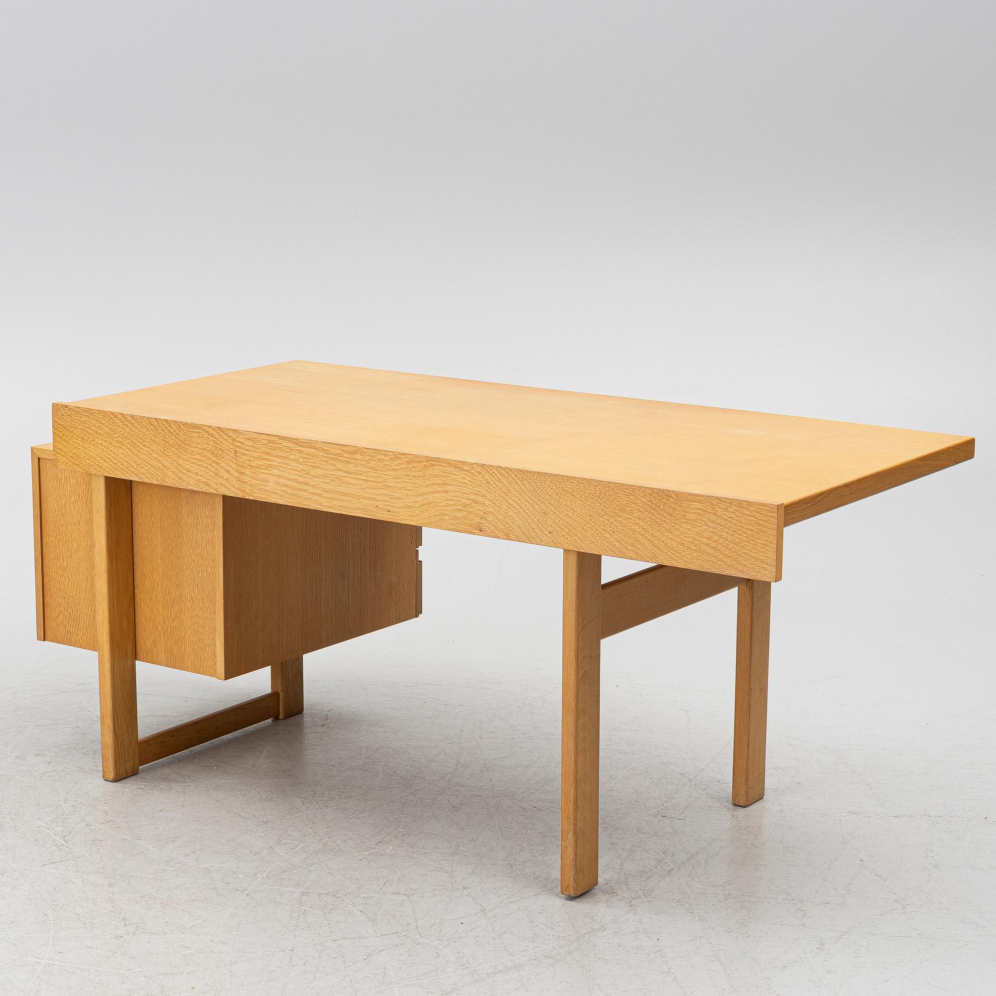 Olavi Hänninen, skrivbord, "Paletti", HMN Huonekalu Mikko Nupponen, Lahtis, Finland, 1960-tal.