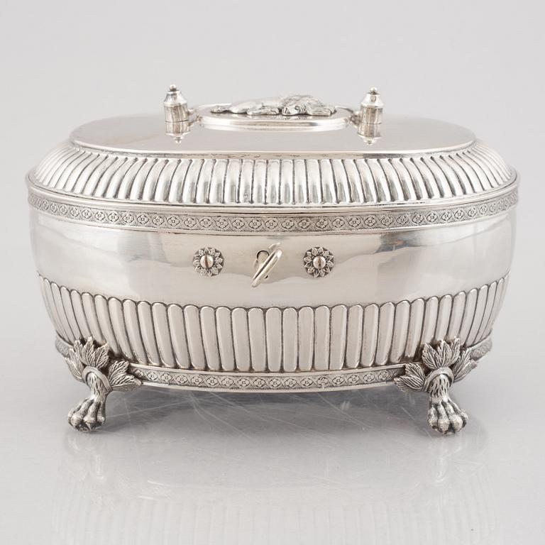 A Swedish silver sugar box, marks of Johan Carlsson, Norrköping 1834.