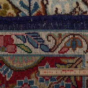 MATTA, Old, Kirman, ca 284 x 192 cm.