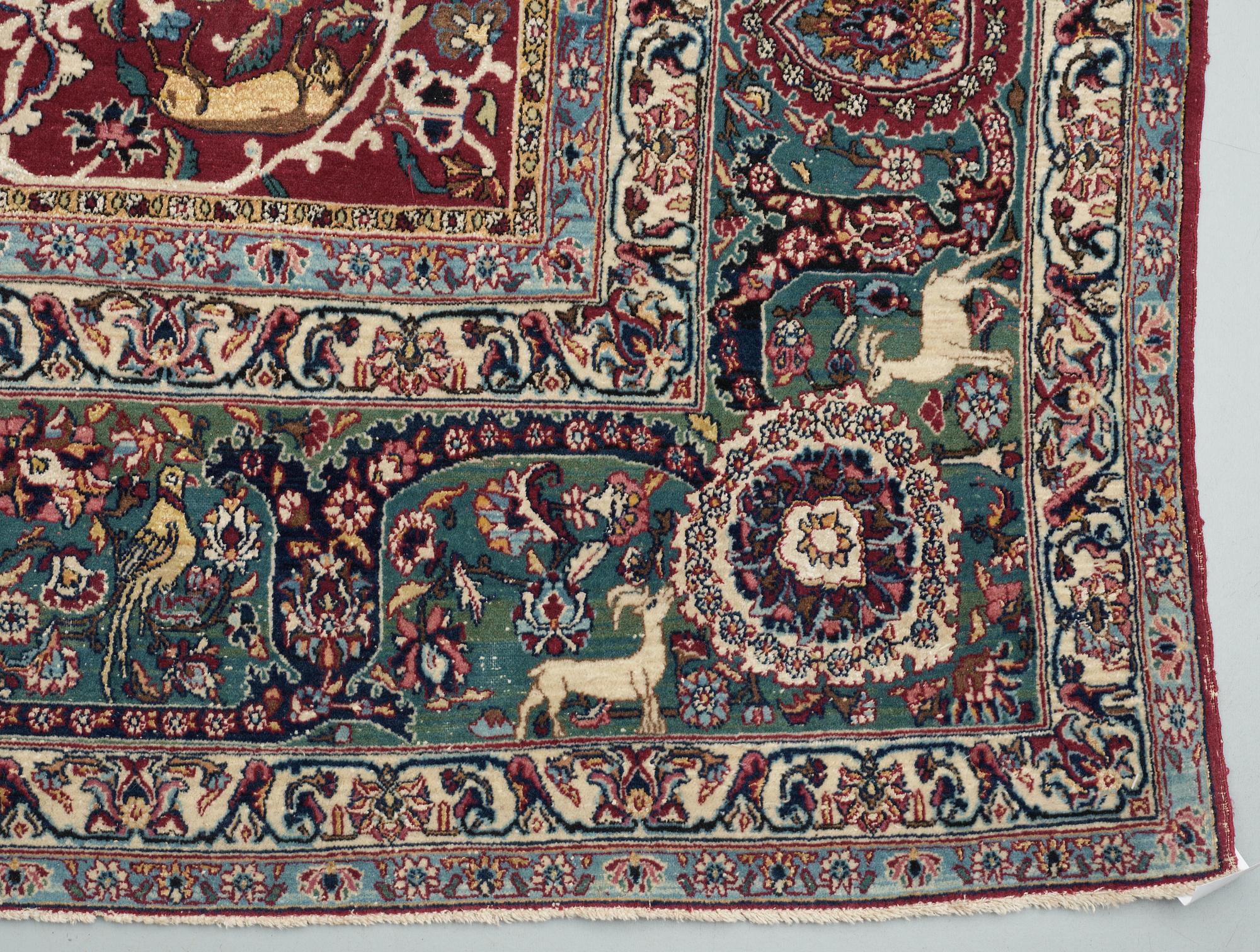 SEMIANTIK TEHERAN FIGURAL PART SILK. 355 x 270 cm.