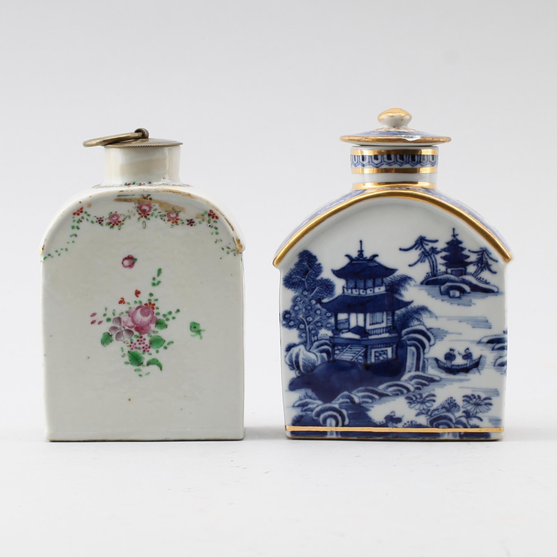 TEDOSOR, 2 st, porslin, Kina, 1700-tal.