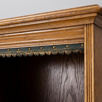 Bookcases, a pair, early 20th century.