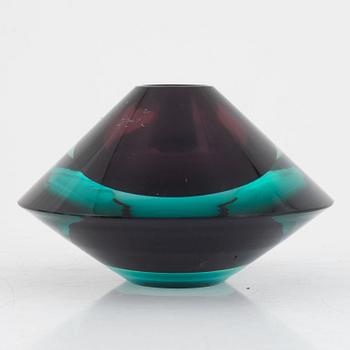 Kaj Franck, vase, "Flying Saucer", KF 235,  Nuutajärvi, Notsjö, Finland 1958.