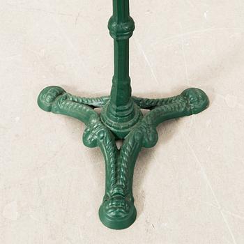 Trädgårdsbord 1900-talets andra hälft.