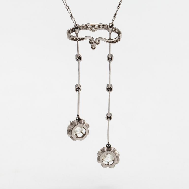 Kaulakoru, 18K valkokultaa, vanha- ja ruusuhiottuja timantteja n. 1.65 ct yht. Ranska, vuosisdan vaihde 1800/1900.