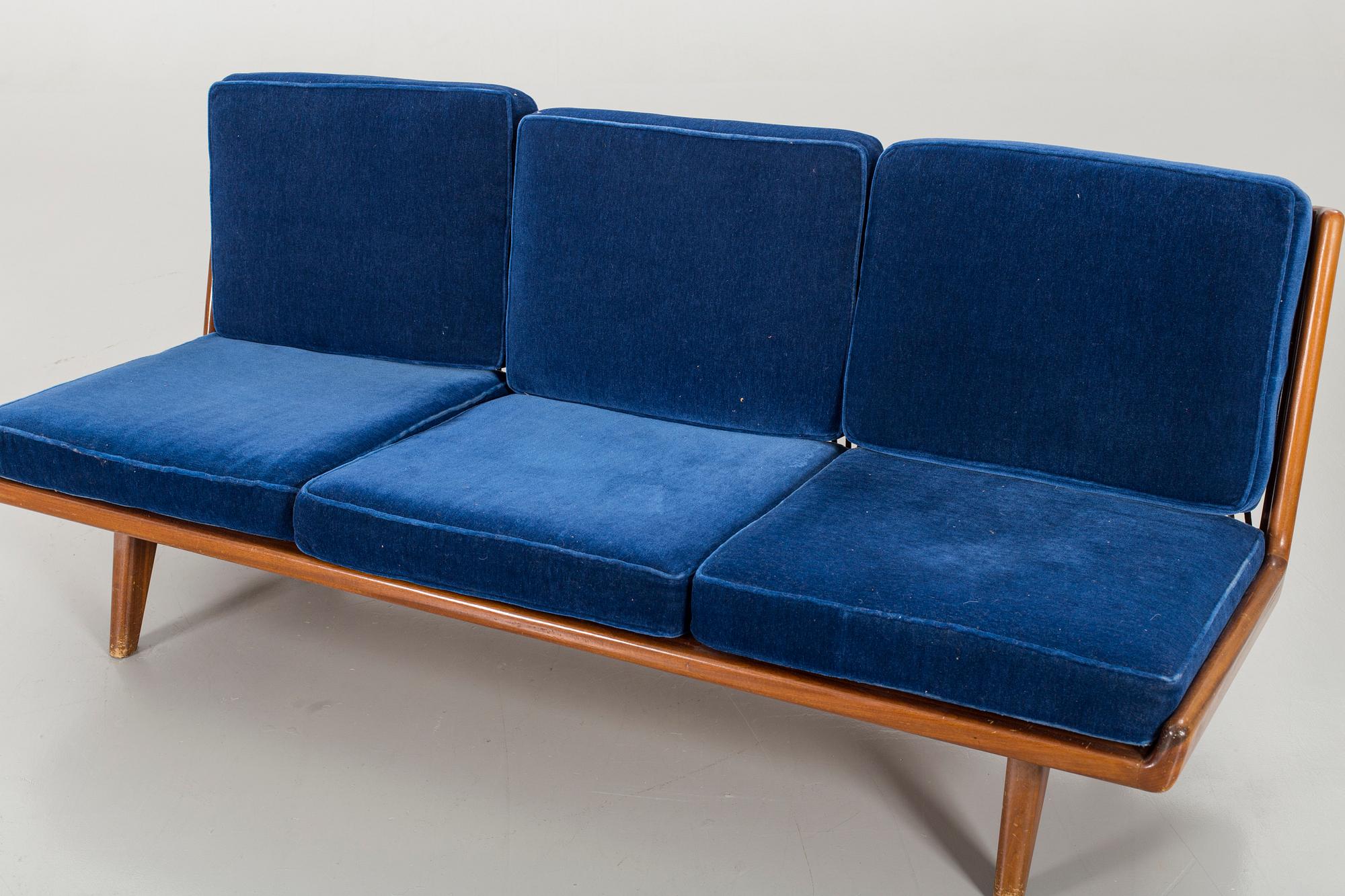 CARL GUSTAF HIORT AF ORNÄS, SOFFA, "Studio",HMN Huonekalu Mikko Nupponen, Lahtis, 1950-tal.