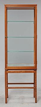 A Josef Frank mahogany show case cabinet, Svenskt Tenn,