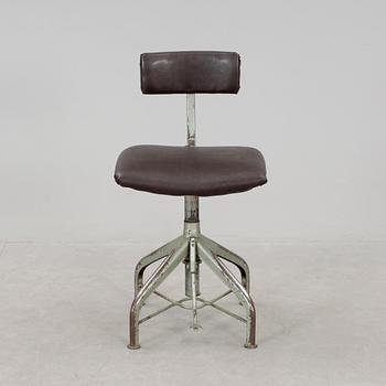 ARBETSSTOL, industri, 1900-talets första hälft.