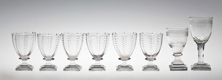 PARTI GLAS, 8 delar, 1700/1800-tal.
