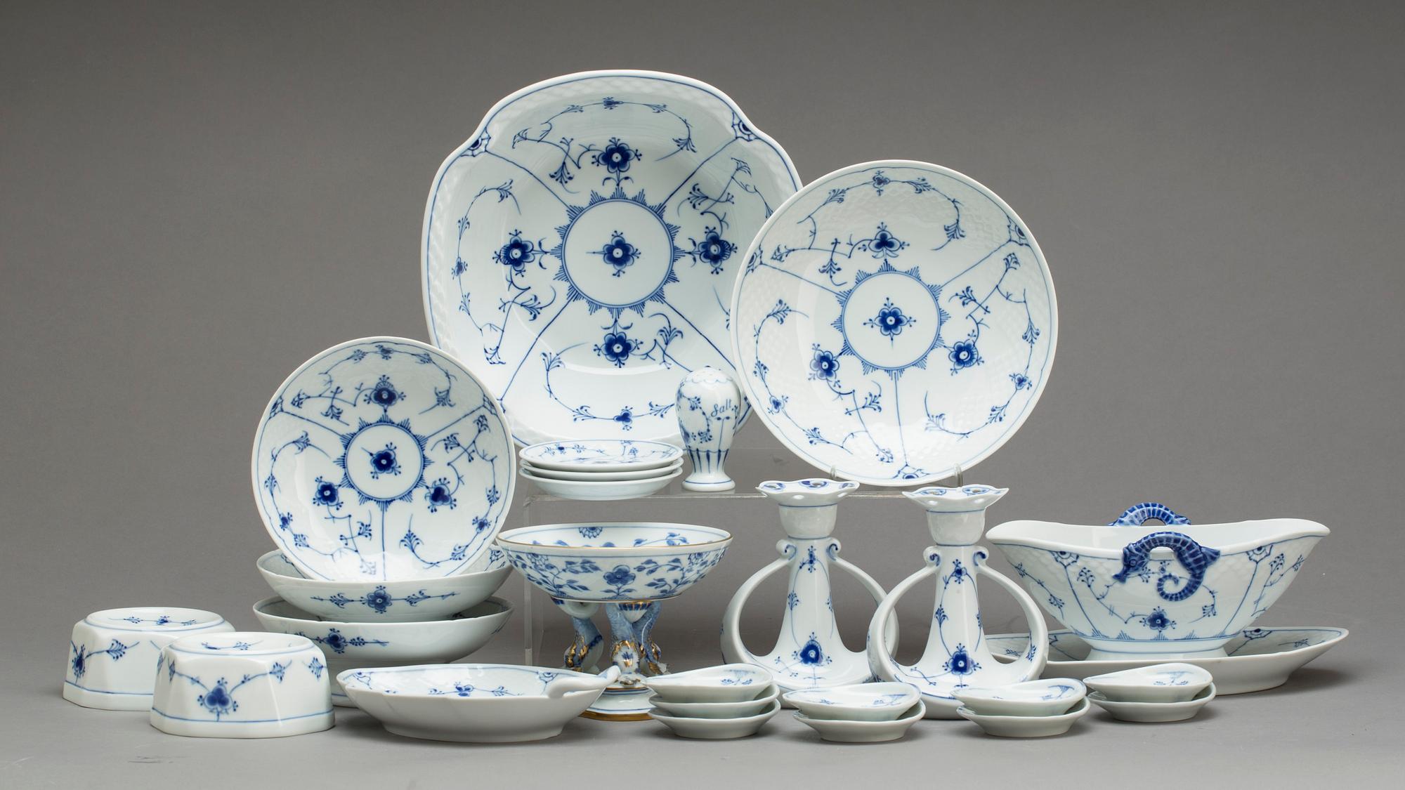 SERVIS, 75 dlr, "Blå malet", Bing o Gröndahl, porslin, 1900-talets andra hälft.