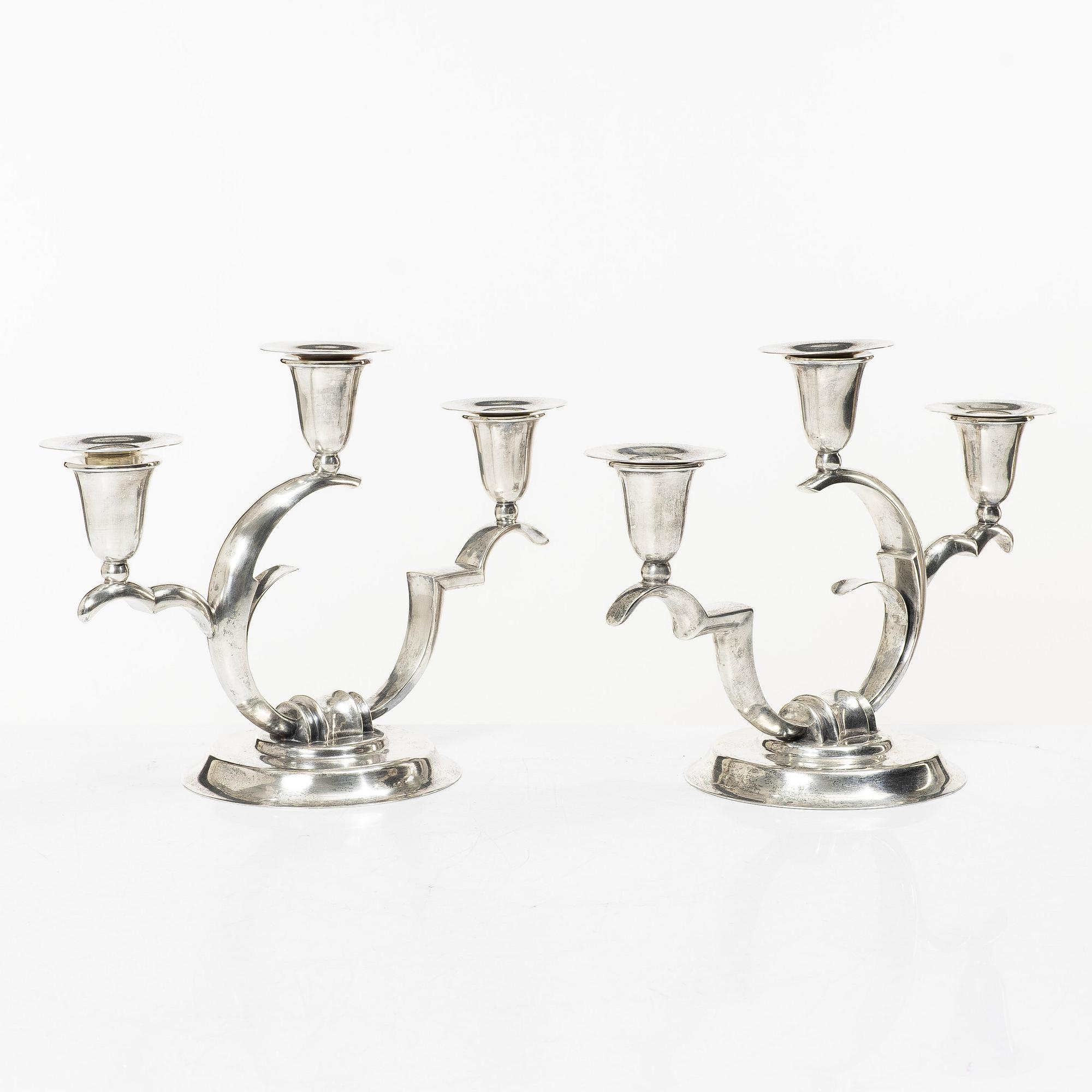 A pair of sterling silver Art Deco candelabras, Salvador de la Serna, Mexico, first half of the 20th century.